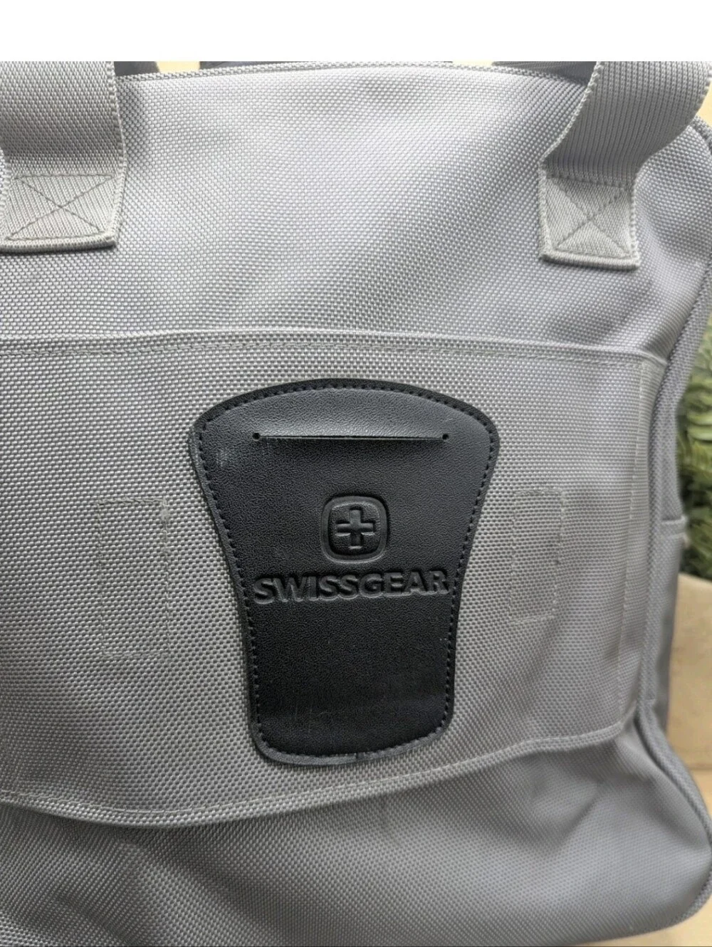 Swiss Gear Gray Zip Around Carry On Bag Shoulder Strap Collapsable